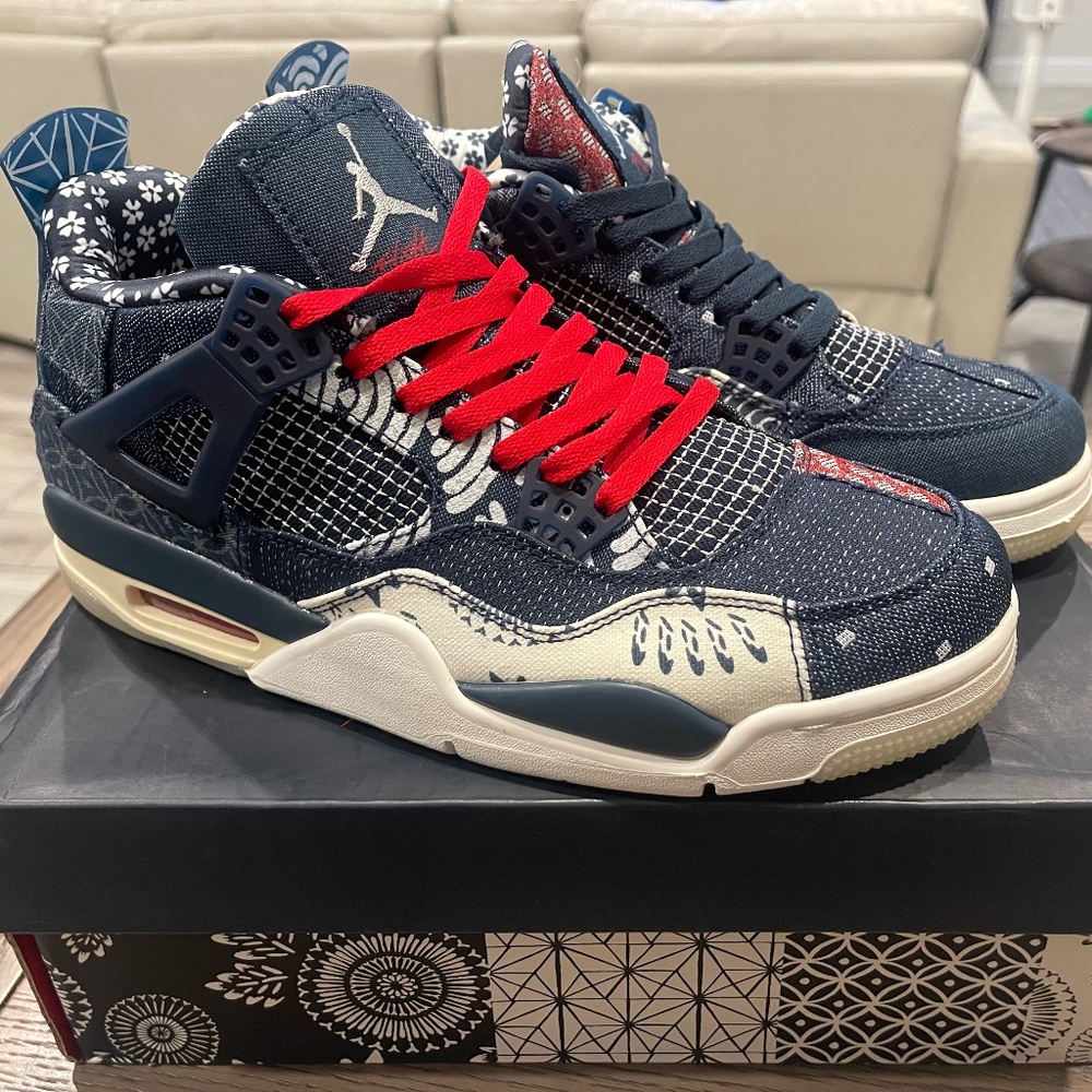 AIR JORDAN 4 RETRO SE